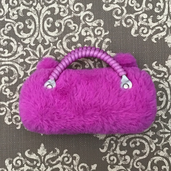 FREE w/any purchase!!Furry purple kid’s eyeglasses case - Picture 3 of 3